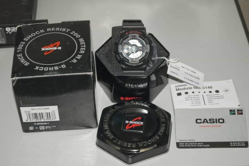 Hộp đựng đồng hồ Casio G-Shock chính hãng chắc chắn kèm theo thẻ bảo hành quốc tế