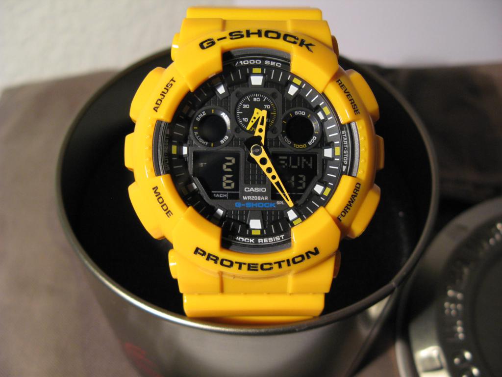 Đồng hồ G-Shock GA-100A-9A